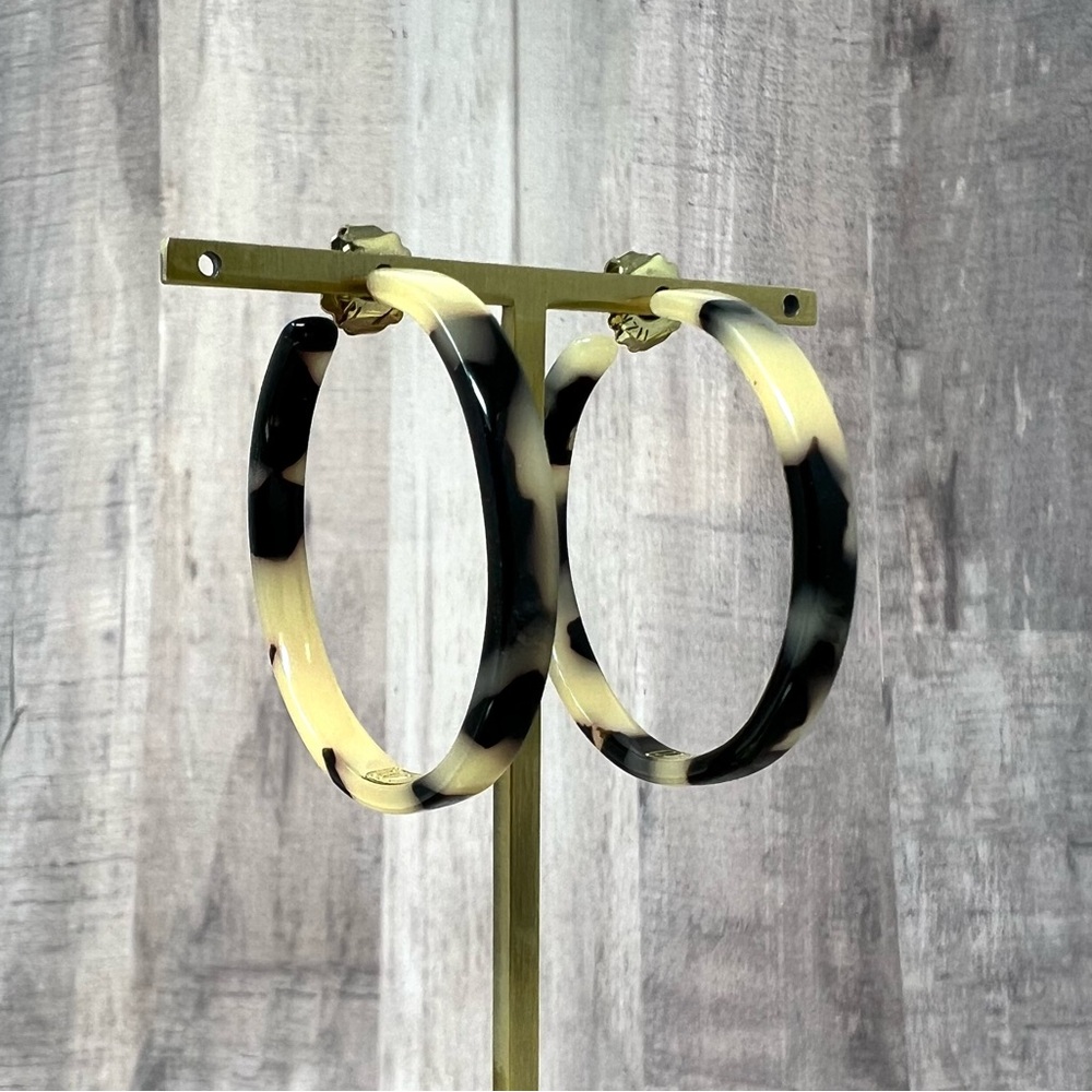 Tortoise Hoop Earrings